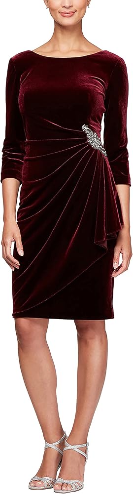 Alex Evenings Women's Short Velvet Cocktail Dress with Beading Detail (Reg Petite)